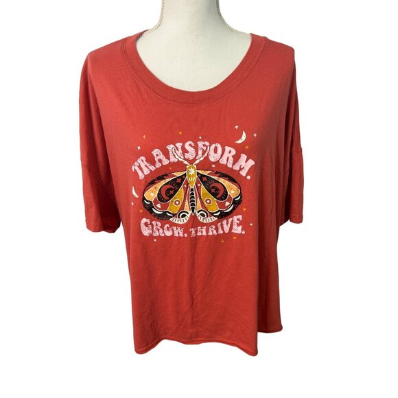Joyspun Plus Size 3X Rust Graphic T-Shirt Transform Grow Thrive‎ Moth Celestial - Picture 1 of 8